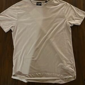 Cuts curve hem mens large t-shirt